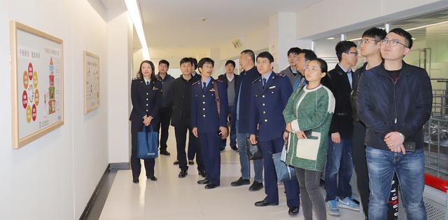 嘉昆太食品药品科普站交流日暨“一站三员”食品安全知识竞赛在嘉定举行