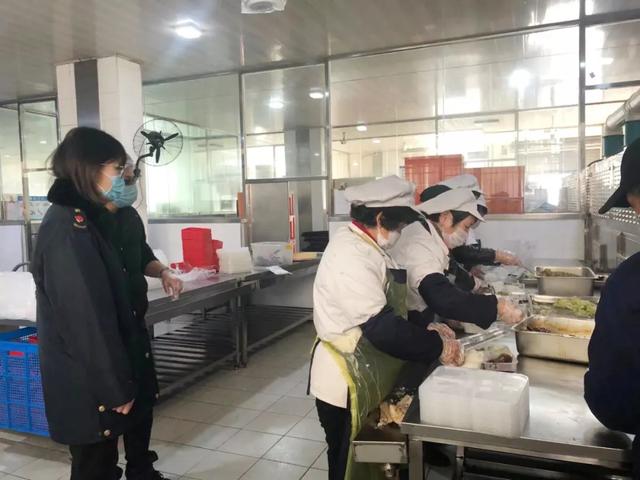 嘉定区市场监管局切实加强医学集中观察点供餐保障